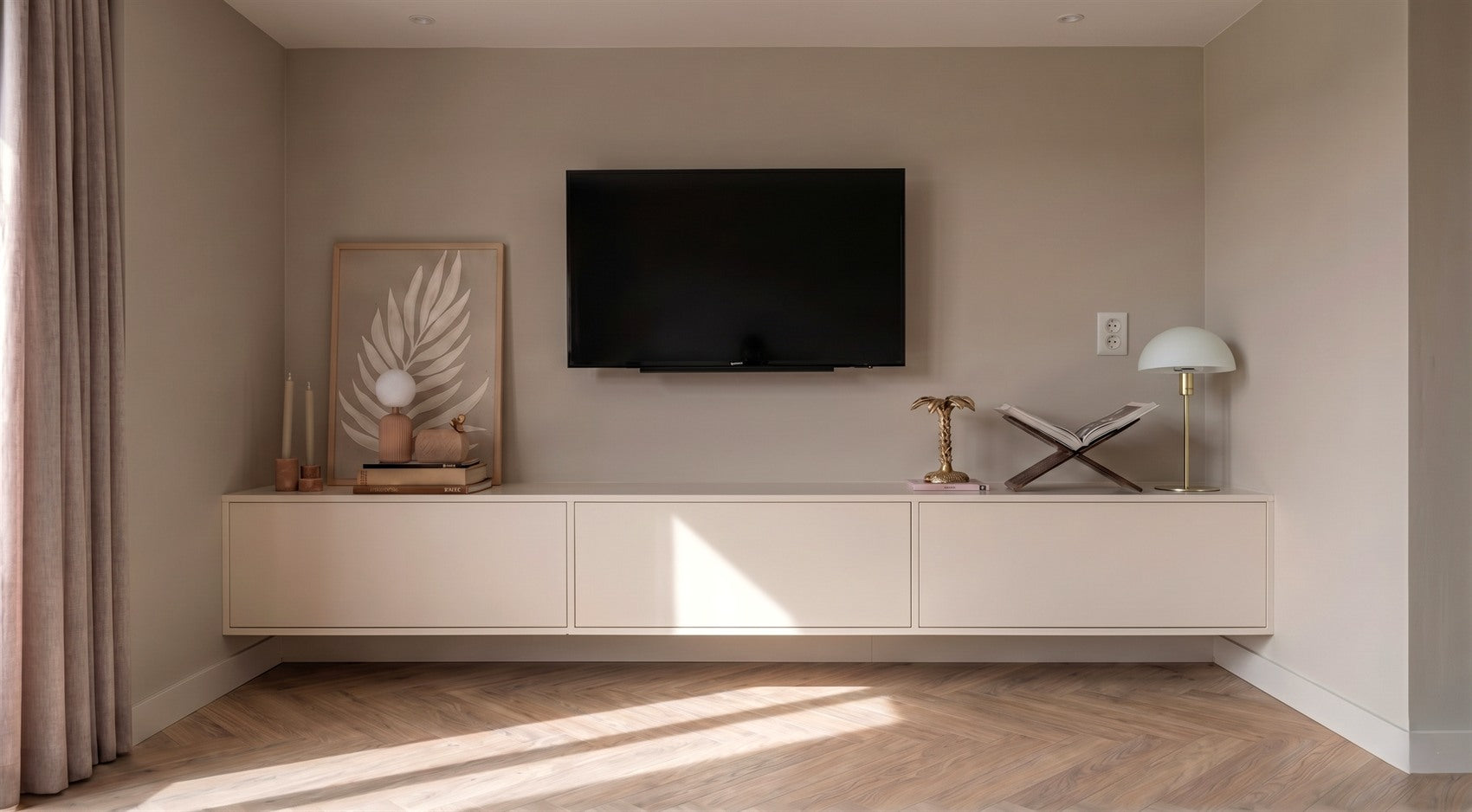 Woonkamer met een Liventa TV-meubel op maat